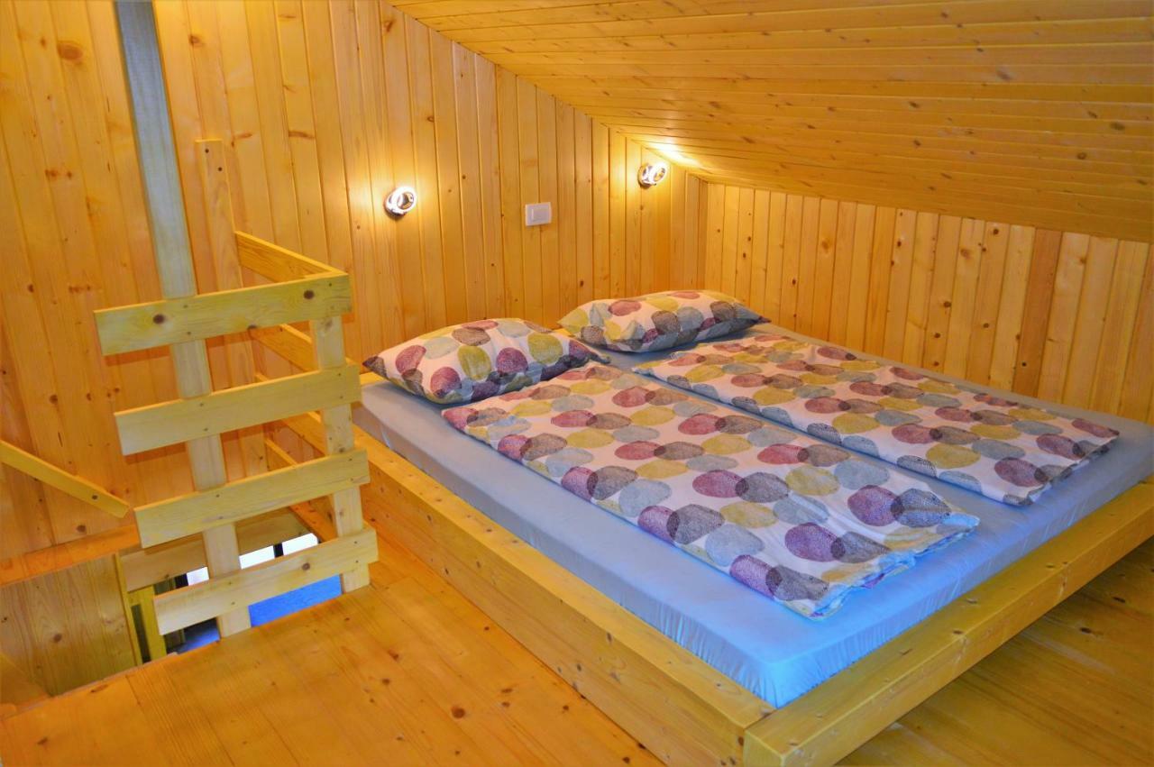 Sleeping With The Bees Kozjak Kobarid Bagian luar foto